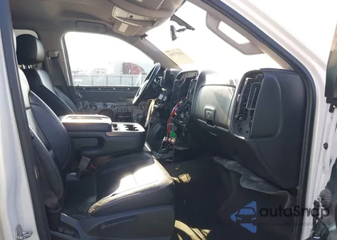 2014 Chevrolet Silverado 1500 1Lt/2Lt z USA, uszkodzony, nr VIN 3GCUKREC9EG275176